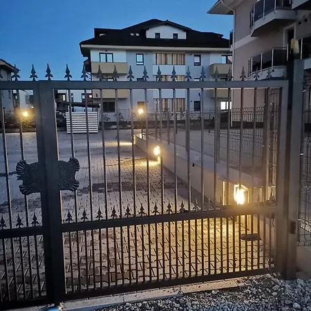 Melinda Bv Apartmant Appartamento Braşov